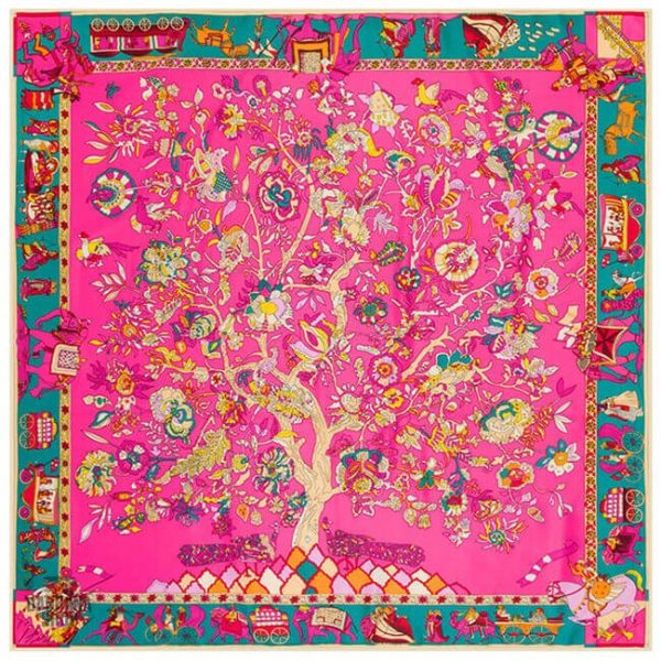 Élégant bandana avec arbre, idéal pour toutes occasions