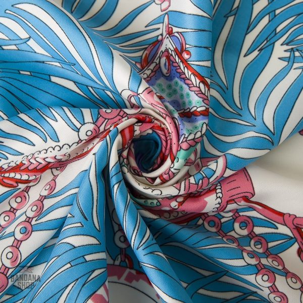 Bandana artistique à motifs pour un look distinctif