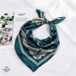 Bandana femme élégant Assia en tissu doux