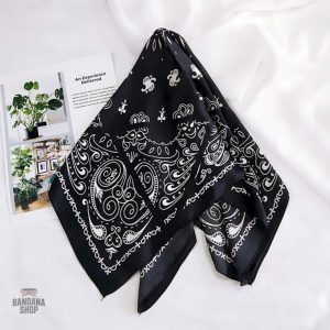 Design unique du bandana Aurora, idéal pour un look stylé