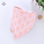 Bavoir Bandana Rose pour bébé de