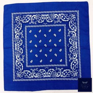 Bandana en bleu, style décontracté pour hommes