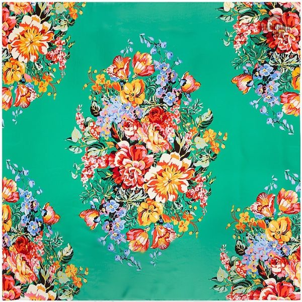 Bandana coloré inspiré des bouquets pour un look moderne