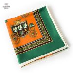 Bandana élégant avec motif royal