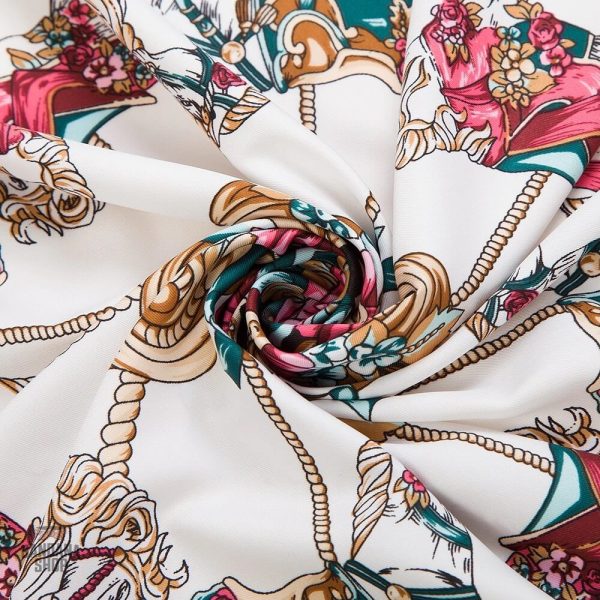 Élégant bandana Carrousel pour un usage quotidien