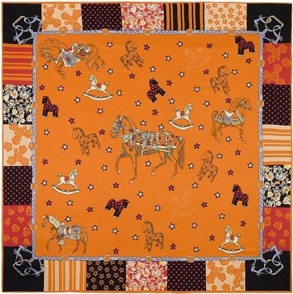 Bandana design pour cheval à bascule