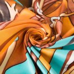 Élégant bandana avec motif équestre unique