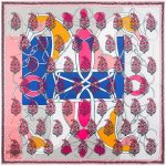 Bandana Chevaux Souverain en design élégant