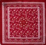 Accessoire mode homme, bandana paisley avec motifs cœurs