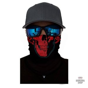 Accessoire mode bandana rouge avec motif crâne unique