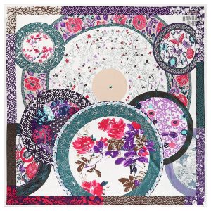 Bandana coloré avec motif floral pour un look frais