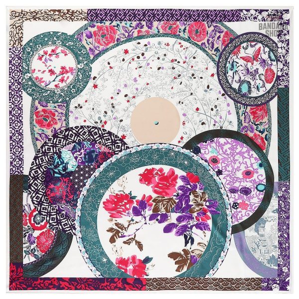 Bandana coloré avec motif floral pour un look frais