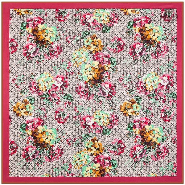 Bandana design Geranium pour un style unique