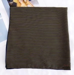 Élégant bandana Helga - pour un style unique
