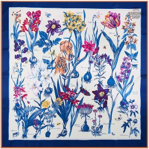 Bandana floral, parfait pour un look tendance