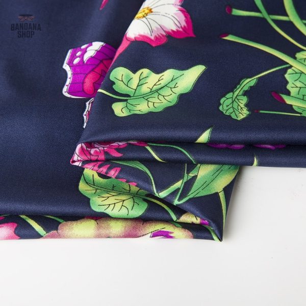 Accessoire mode : bandana coloré pour les beaux jours