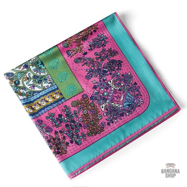 Accessoire tendance : Bandana fleuri et graphique