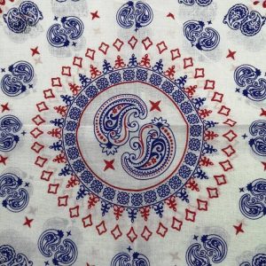 Accessoire tendance : Bandana homme Lunaire