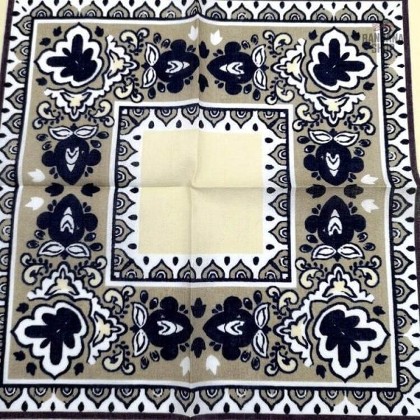 Bandana élégant pour homme, style unique de