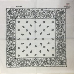 bandana motif cachemire blanc 2