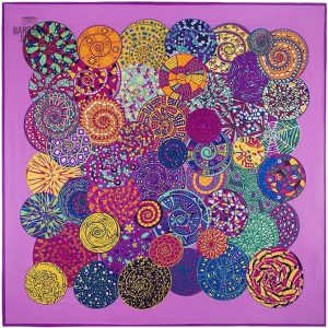 Bandana avec motifs en spirale colorés et modernes