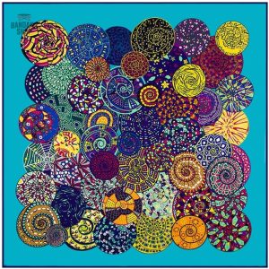 Bandana design original avec motifs spiralés élégants