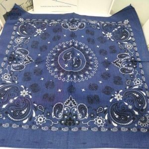 Bandana Nestor pour homme en style moderne