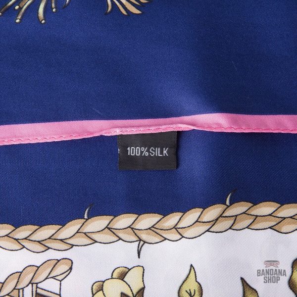 Bandana design inspiré du style panier garni