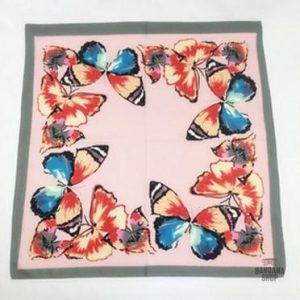 Bandana Papillon design coloré de