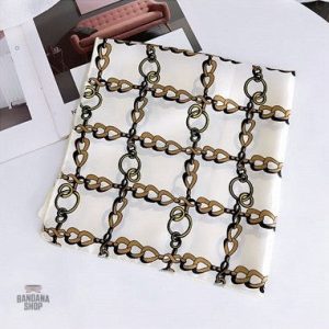 Bandana Femme, style et élégance maritime