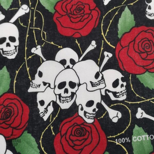 Style unique : Bandana rose mortelle