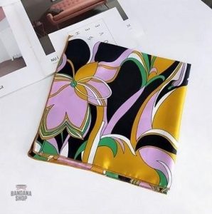 Variété de bandana femme Sol, style unique et coloré de