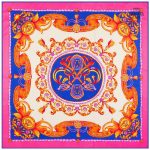 Bandana élégant au motif impérial distinctif