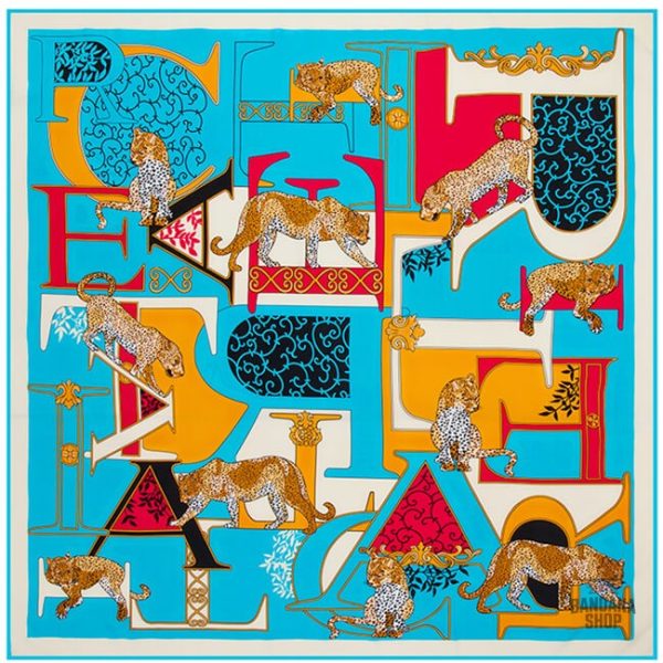 Accessoire tendance avec motif tigre pour un style audacieux