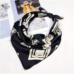 Accessoire tendance Bandana Uranie, style féminin