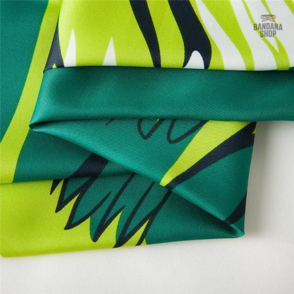 Style unique avec le Bandana Verdure à motif végétal