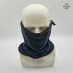 Cache cou bleu marine pour un look élégant