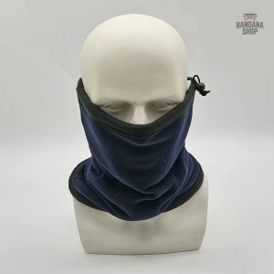 Cache cou bleu marine pour un look élégant