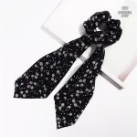 Chouchou foulard noir élégant de