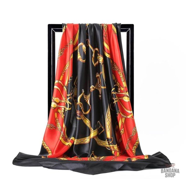 foulard-noir-1 Foulard Noir élégant pour femme